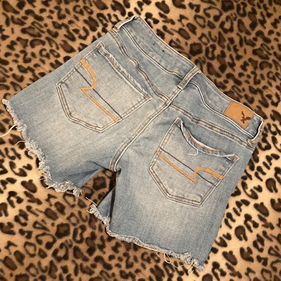 2 for $25 AMERICAN EAGLE JEAN Shorts Women’s Size 6 AE Midi Distressed Raw Hem - Picture 9 of 12